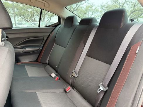 Used 2020 Nissan Versa SR FWD image 16
