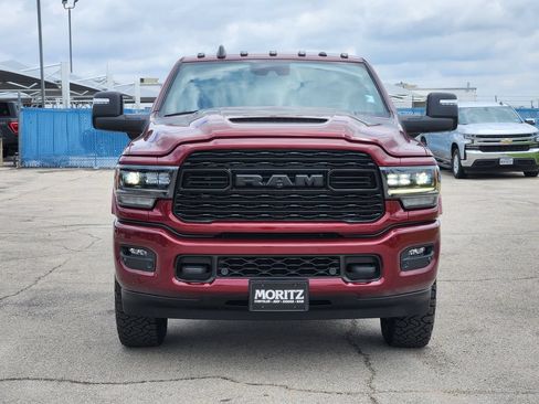 Used 2023 RAM 2500 Limited AWD/4WD image 2