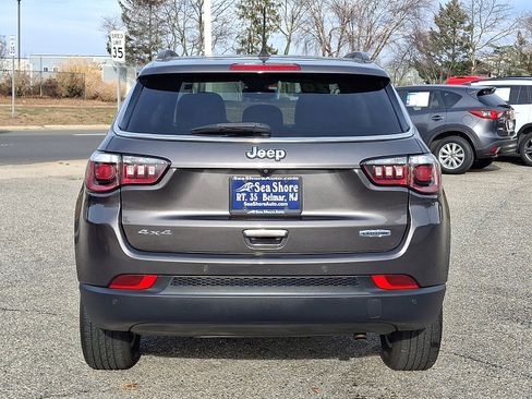 Used 2020 Jeep Compass Latitude image 5