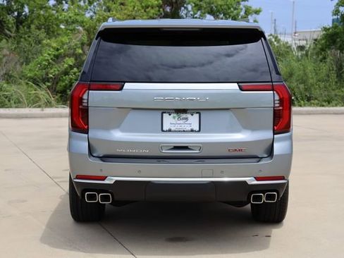 New 2026 GMC Yukon XL Denali w/ Denali Reserve Package RWD image 7