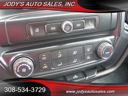 Used 2018 Chevrolet Silverado 1500 W/T w/ Trailering Package RWD image 16