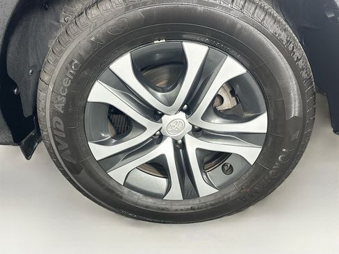 Used 2018 Toyota RAV4 LE w/ All Weather Liner Package AWD/4WD image 11