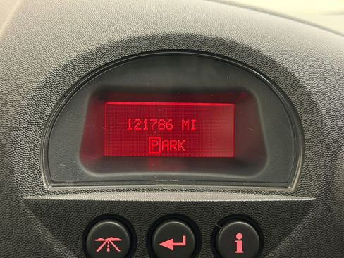 Used 2004 Pontiac Grand Prix GT2 w/ Leather Trim Pkg image 26