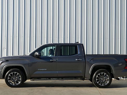 Used 2025 Toyota Tundra Limited image 50