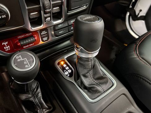 New 2026 Jeep Gladiator Mojave AWD/4WD image 11