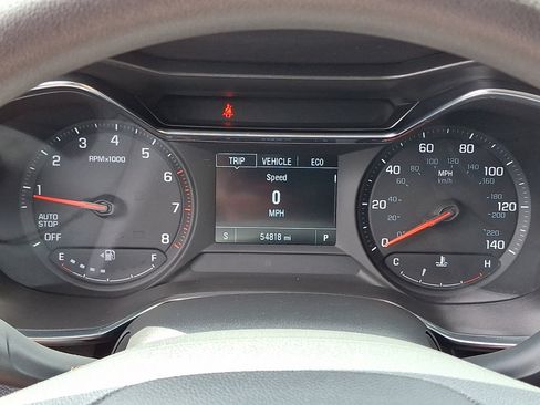 Used 2023 Chevrolet TrailBlazer LT FWD image 24