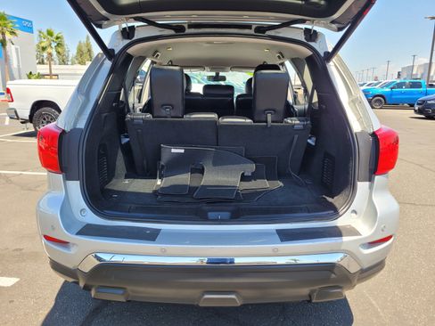 Used 2020 Nissan Pathfinder SL FWD image 27