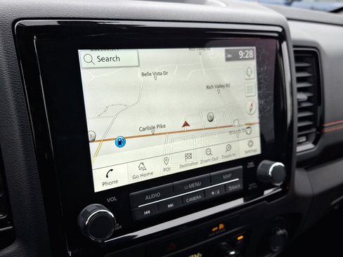 Used 2023 Nissan Frontier PRO-4X w/ Technology Package image 16