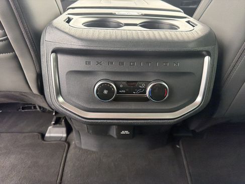 Certified 2025 Ford Expedition Max Active AWD/4WD image 42