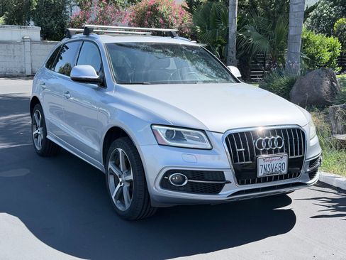 Used 2016 Audi Q5 3.0T Premium Plus w/ Technology Package AWD/4WD image 4