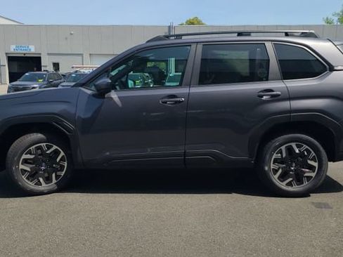 New 2026 Subaru Forester Premium AWD/4WD image 4
