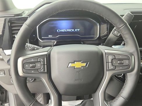 Certified 2025 Chevrolet Silverado 1500 LT image 19