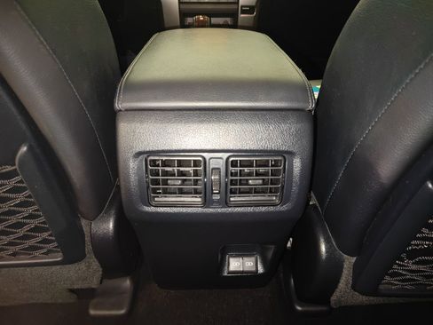 Used 2023 Toyota 4Runner Limited image 33