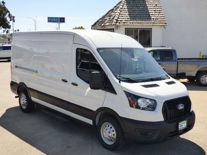 New 2026 Ford Transit 250 148 Medium Roof w/ Load Area Protection Package