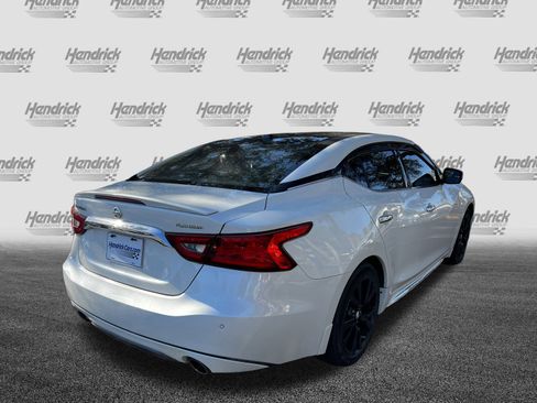 Used 2017 Nissan Maxima Platinum image 9
