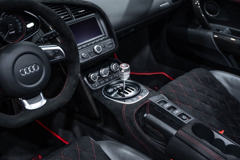 Used 2011 Audi R8 V10 AWD/4WD image 49
