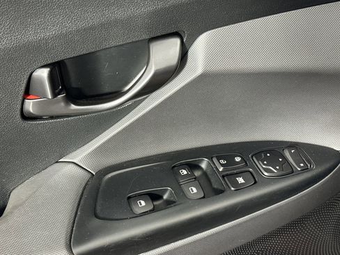 Used 2020 Hyundai Veloster N w/ Performance Package image 17