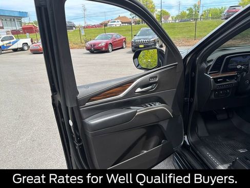 Used 2024 Cadillac Escalade ESV Premium Luxury w/ Performance Package AWD/4WD image 24