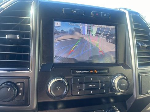 Used 2019 Ford F150 XLT image 18