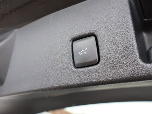 Used 2022 Ford Escape SE w/ Convenience Package image 33