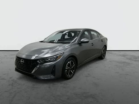 Used 2025 Nissan Sentra SV FWD image 7