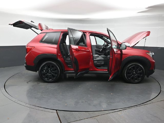Used 2023 Honda Passport EX-L image 49