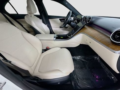 Used 2023 Mercedes-Benz C 300 Sedan image 29
