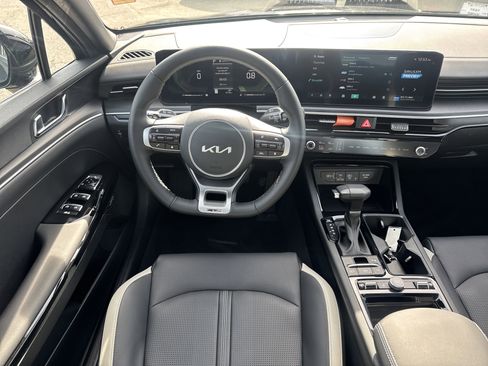Certified 2025 Kia K5 GT-Line w/ GT-Line Premium Package image 23