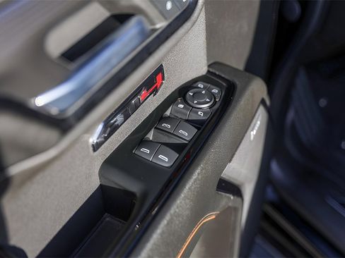 Used 2023 GMC Sierra 1500 AT4 w/ AT4 Premium Package image 25