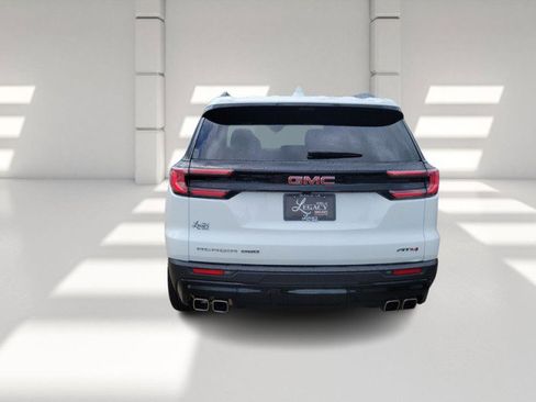 Used 2024 GMC Acadia AT4 w/ Super Cruise Package image 6