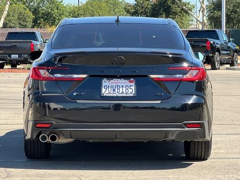 Certified 2025 Toyota Camry SE FWD image 6