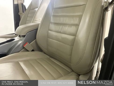 Used 2015 Ford Escape SE w/ Equipment Group 201A AWD/4WD image 24