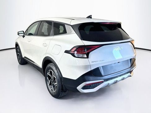 Certified 2023 Kia Sportage LX AWD/4WD image 7