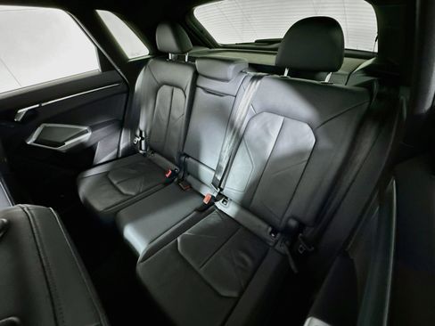 Used 2024 Audi Q3 2.0T Premium image 22