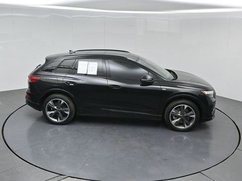 Used 2024 Audi Q4 e-tron Premium Plus w/ Premium Plus AWD/4WD image 38