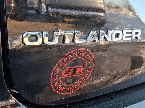 Used 2023 Mitsubishi Outlander SEL 40th Anniversary image 32