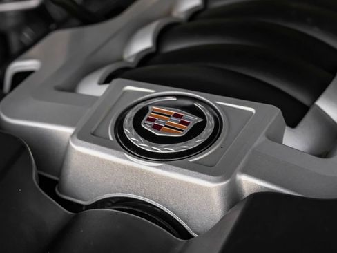 Used 2015 Cadillac Escalade Luxury image 56