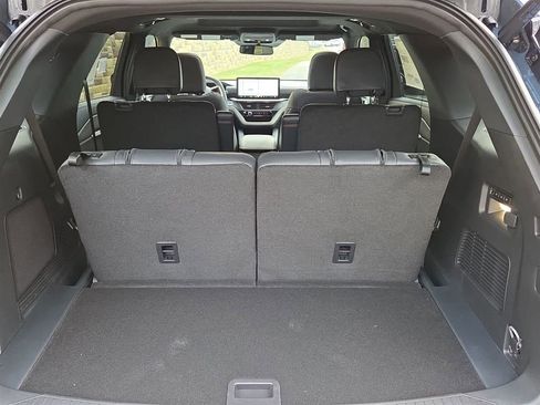 New 2026 Ford Explorer Tremor w/ Tremor Ultimate Package AWD/4WD image 14