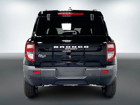 New 2025 Ford Bronco Sport Outer Banks image 4