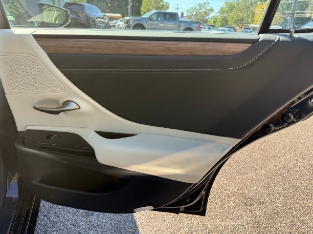 Certified 2024 Lexus ES 350 w/ Premium Package FWD image 28