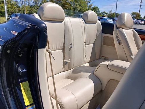 Used 2007 Lexus SC 430 Convertible RWD image 9