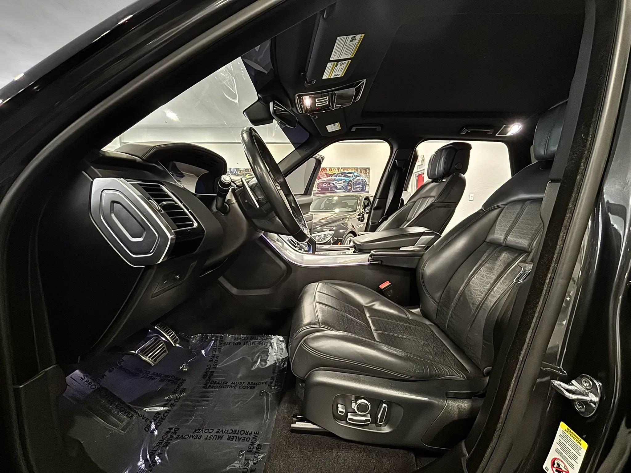 Used 2019 Land Rover Range Rover Sport HSE Dynamic AWD/4WD image 12