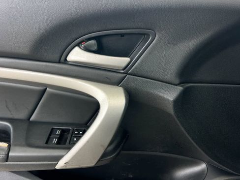 Used 2011 Honda Accord EX-L image 13