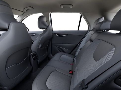 New 2025 Kia Niro EX image 18