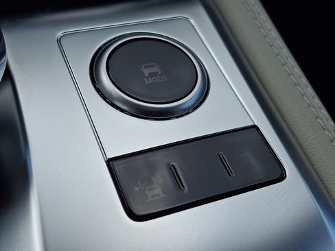 New 2026 Jaguar F-PACE R-Dynamic S AWD/4WD image 19
