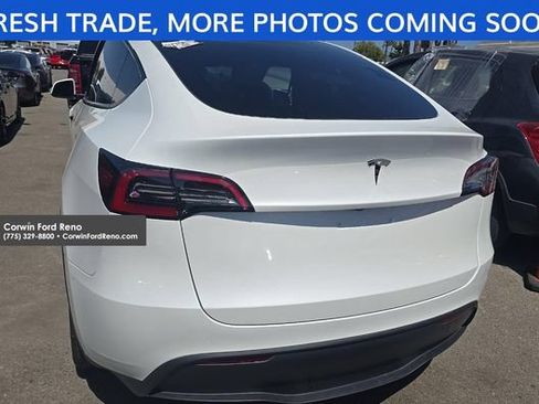 Used 2024 Tesla Model Y Long Range AWD/4WD image 6