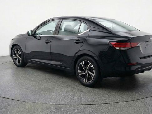 Used 2025 Nissan Sentra SV image 6