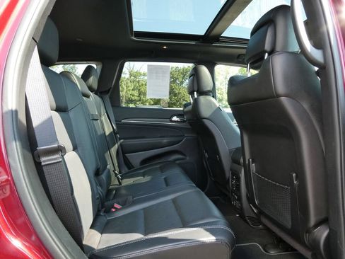 Used 2021 Jeep Grand Cherokee Limited w/ Quick Order Package 28K 80th AWD/4WD image 16