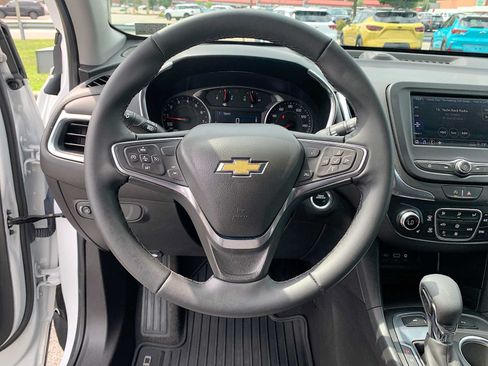 Certified 2024 Chevrolet Equinox LT AWD/4WD image 11