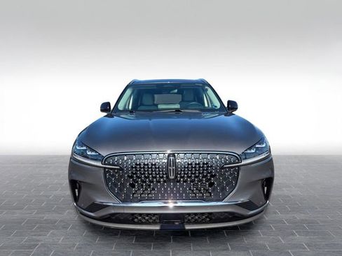 Used 2025 Lincoln Aviator Reserve w/ Illumination Package AWD/4WD image 2